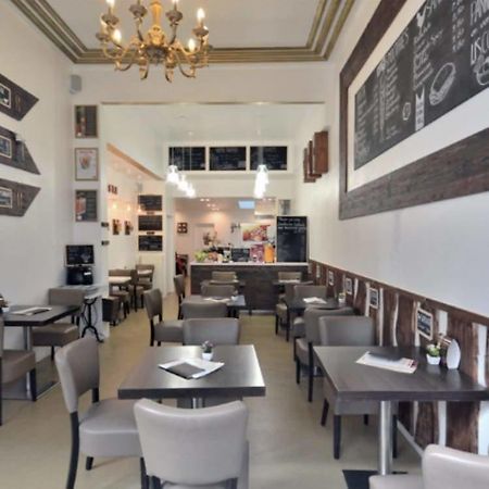 Aparthotel Van Hecke Antwerpen Bagian luar foto
